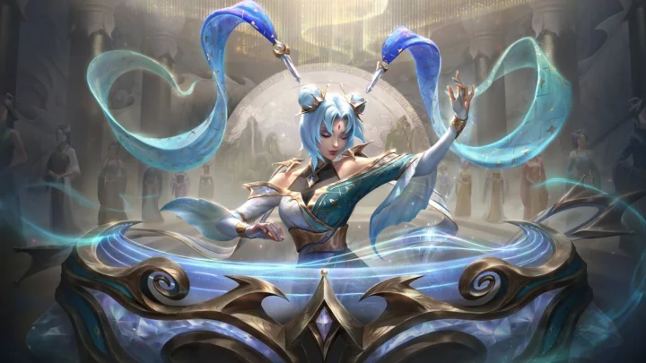 画面展示一名蓝发动漫女性站在带有蓝色流动光带的华丽奇幻场景中。