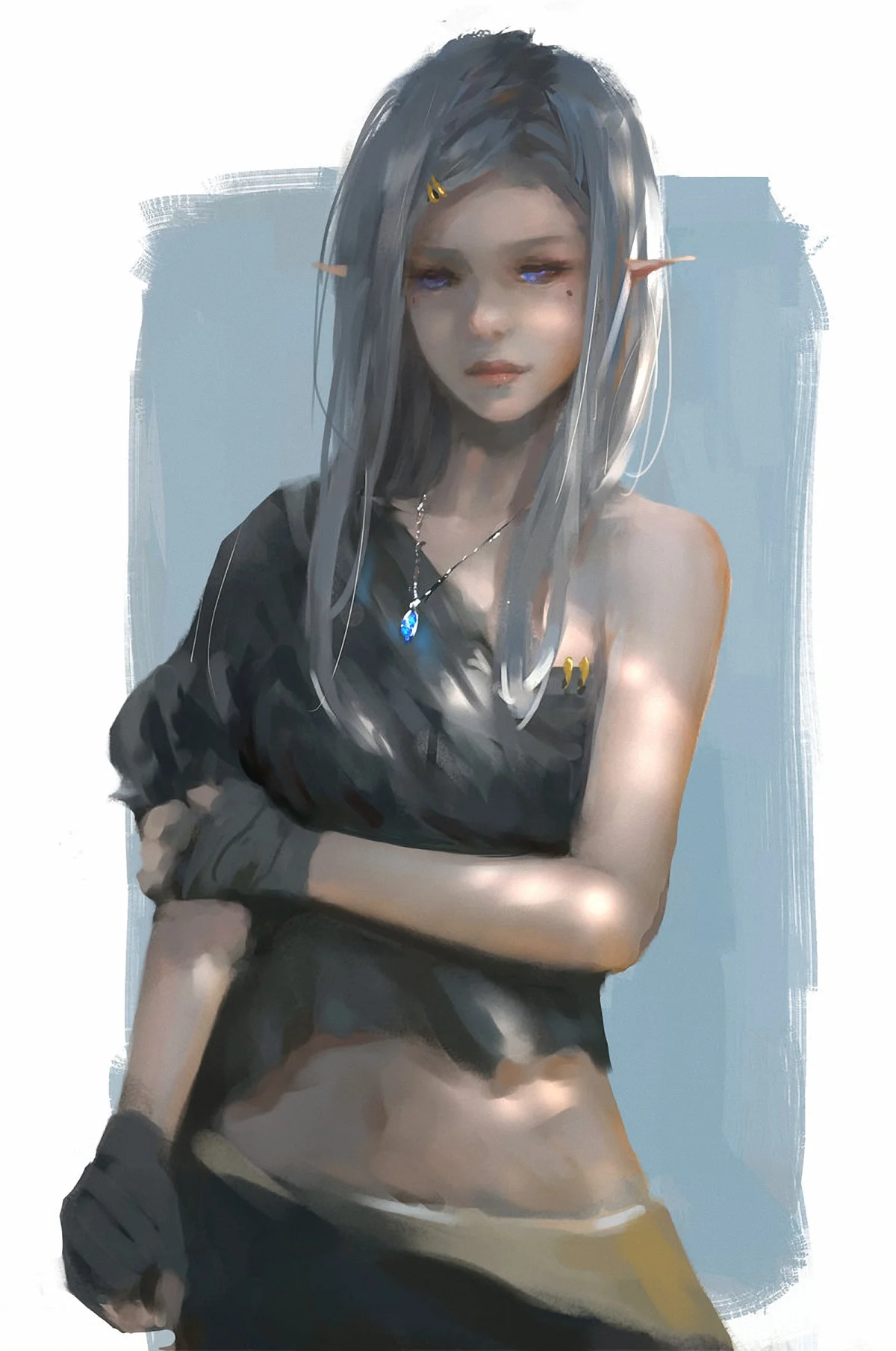 一名银发精灵风格女性角色站在浅蓝色背景前。