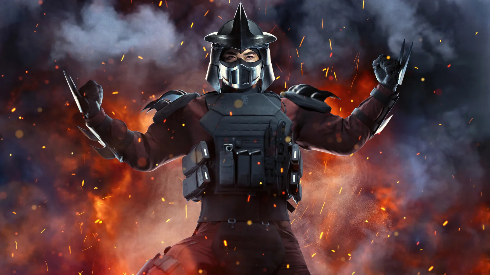 画面中央に、黒い鎧と金属製の仮面、尖った兜を身に着けた人型のキャラクターが煙と飛び散る火花に囲まれて立っている。