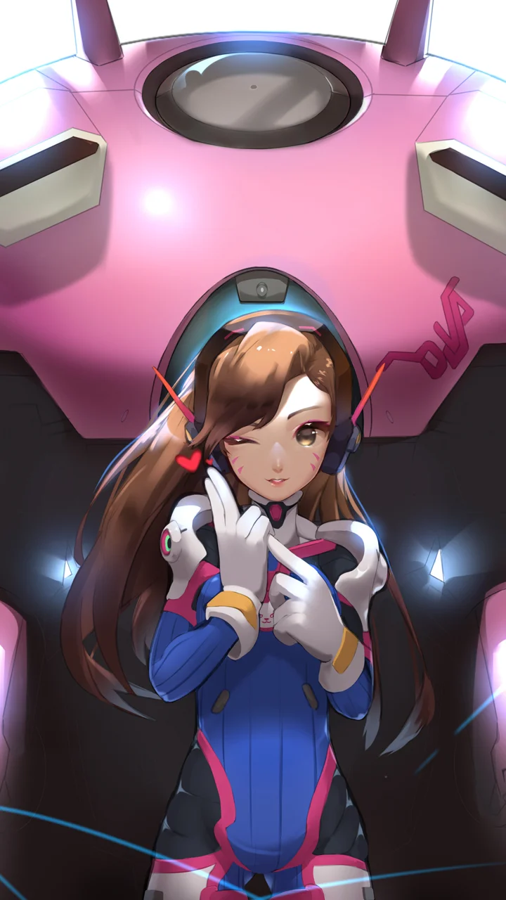 茶色い髪のアニメ少女がピンク色の未来的な宇宙船の操縦席に立っている。